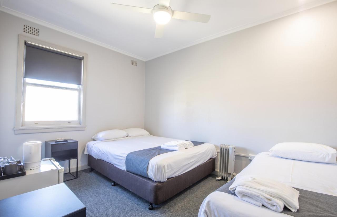 The George Hotel Bathurst Pokoj fotografie